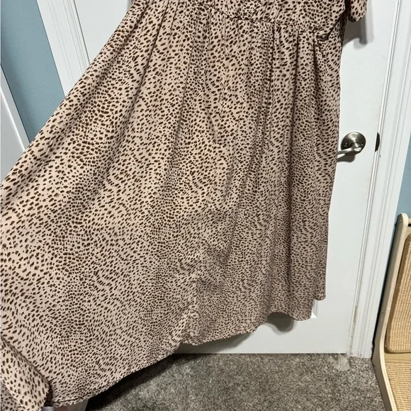 BloomChic 18-20 2XL Flowy Leopard Print Wrap Dress - Picture 3 of 5